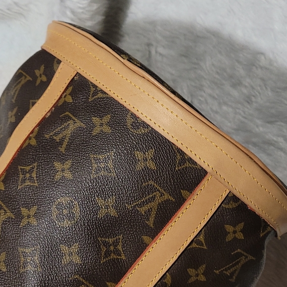 🤩🤩LOUIS VUITTON Bucket GM Shoulder Handbag - Picture 4 of 16